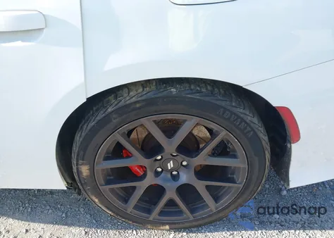 2018 Dodge Charger R/T Scat Pack Rwd z USA, uszkodzony, nr VIN 2C3CDXGJ3JH135029